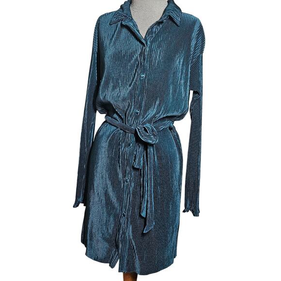 Inmod Satin Mini Belted Collard Dress Size Small - Picture 1 of 5